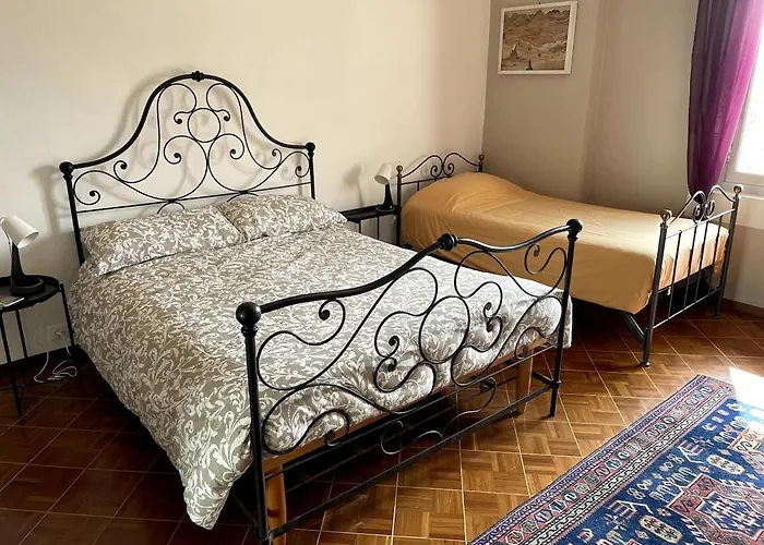 La Casa Di Fronte *